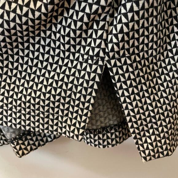 Max Studio London Blouse Medium | Geometric Print, Bell Sleeves NWT MSRP $240 - Picture 8 of 10